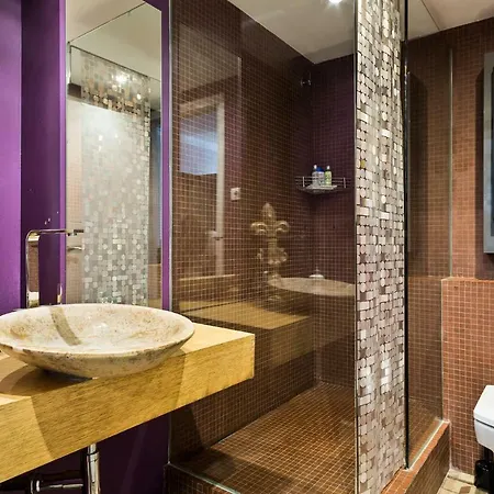 Arago 345 Apartment *